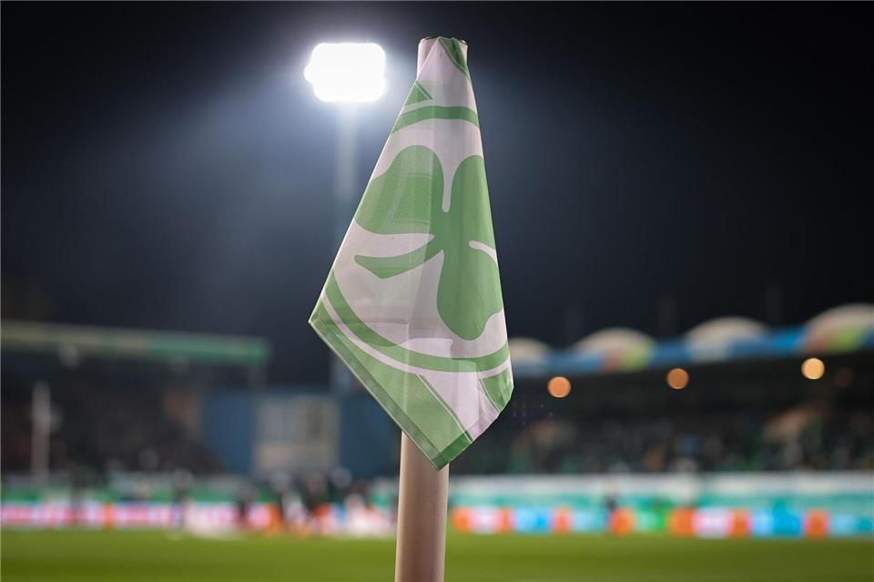 Bei der SpVgg Greuther Fürth rumort es derzeit heftig. (Archivfoto)Daniel Karmann/dpa