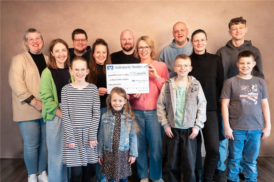 Bei der Spendenübergabe freute sich das Kinderpalliativzentrum Datteln über eine Summe von 19.250,90 Euro.