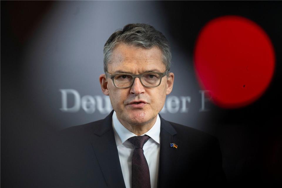 Bei der ersten Verhandlung Anfang Januar waren weder der Kläger noch Kiesewetter erschienen.(Foto-Archiv)Monika Skolimowska/dpa