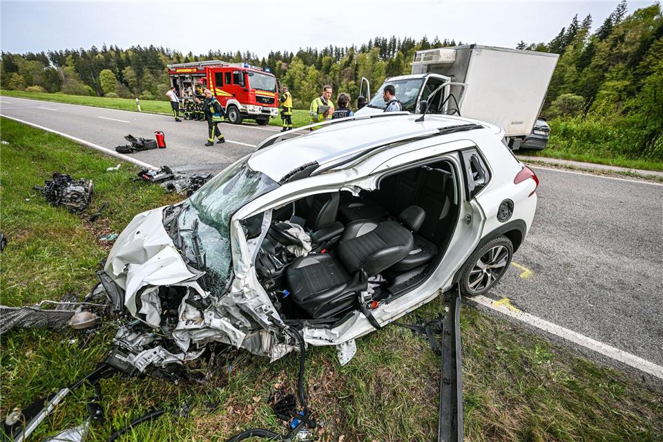 Bei einem Unfall im Ostalbkreis wurden drei Menschen verletzt. (Symbolbild)Philipp André/onw-images/dpa