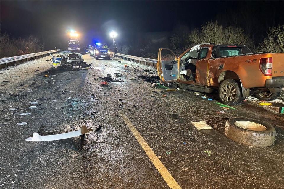 Bei einem Verkehrsunfall kam ein Polizeibeamter ums Leben. (Handout)-/PP Oberfranken/dpa