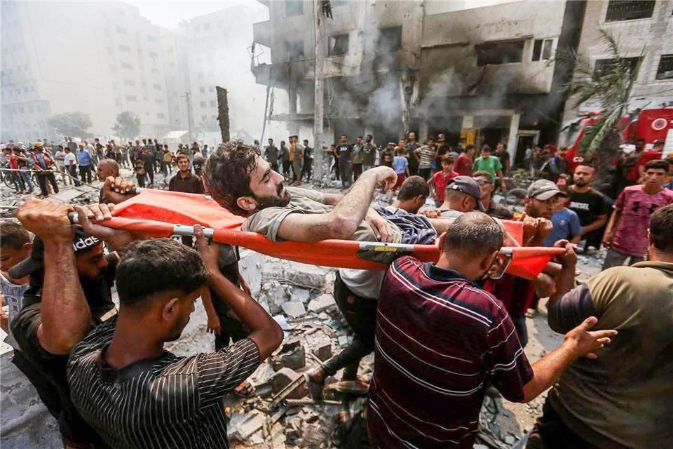 Bei israelischen Angriffen im Gazastreifen kommen immer wieder Menschen zu Schaden. Hasan Alzaanin/TASS via ZUMA Press/dpa