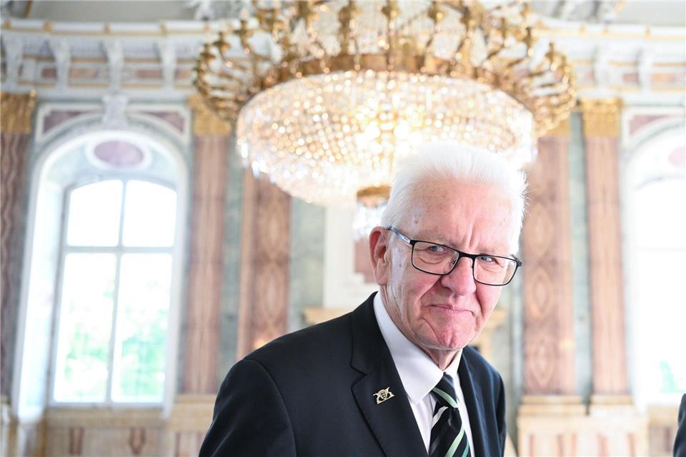 Bei seinem Abschied im Neuen Schloss zeigt sich Kretschmann wehmütig.Bernd Weißbrod/dpa