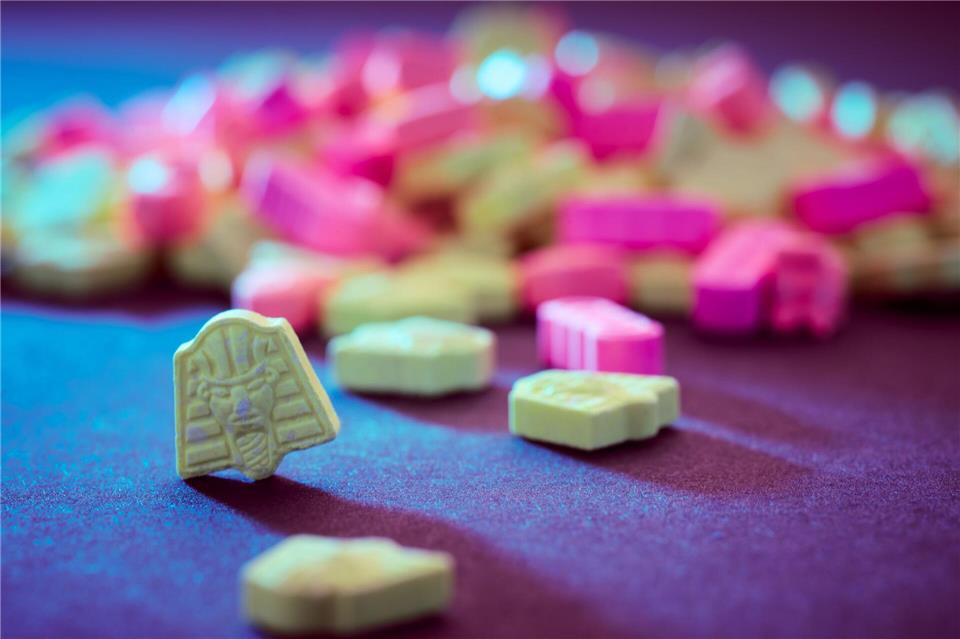 Bei synthetischen Opioiden liegt die wirksame Dosis oft extrem nah an der tödlichen.-/Bundeskriminalamt/dpa