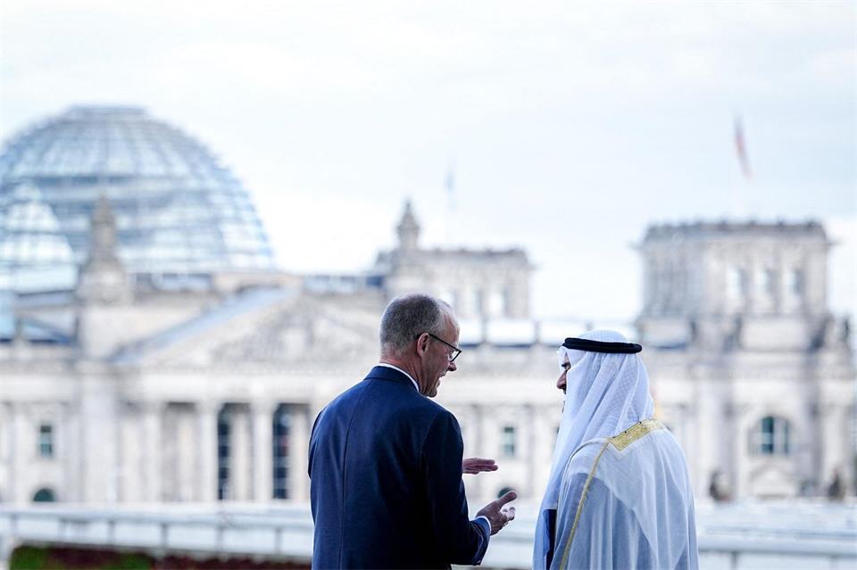Beide Seiten vereinbarten die Bildung eines deutsch-emiratischen Investitionsrats.Kay Nietfeld/dpa
