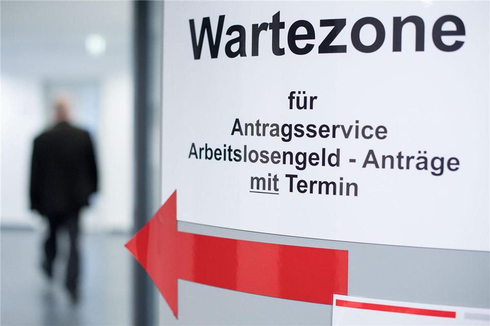 Beim Arbeitslosengeld dringt der CDU-Wirtschaftsrat auf eine Begrenzung. (Symbolbild)Sebastian Gollnow/dpa
