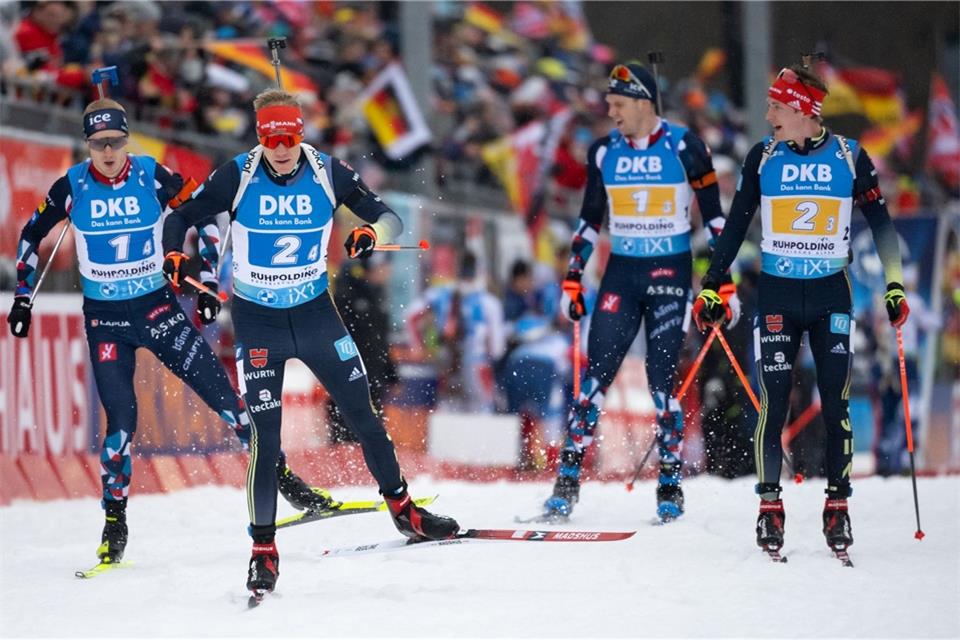 Beim Biathlon-Weltcup in Ruhpolding kommt bereits Stimmung für die WM auf.