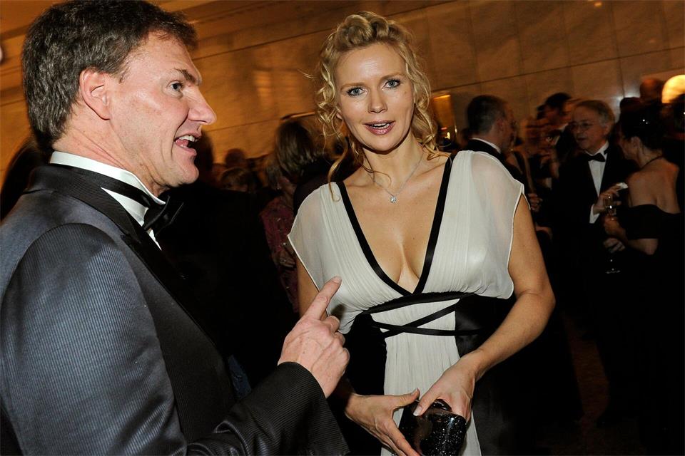 Beim Bundespresseball im Jahr 2009 hatte das Paar einen seiner ersten öffentlichen gemeinsamen Auftritte. (Archivbild)picture alliance / dpa