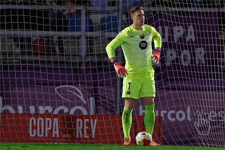 Beim FC Barcelona zuletzt perspektivlos: Torhüter Marc-André ter Stegen. (Archivbild)Rudy Garcia/AP/dpa