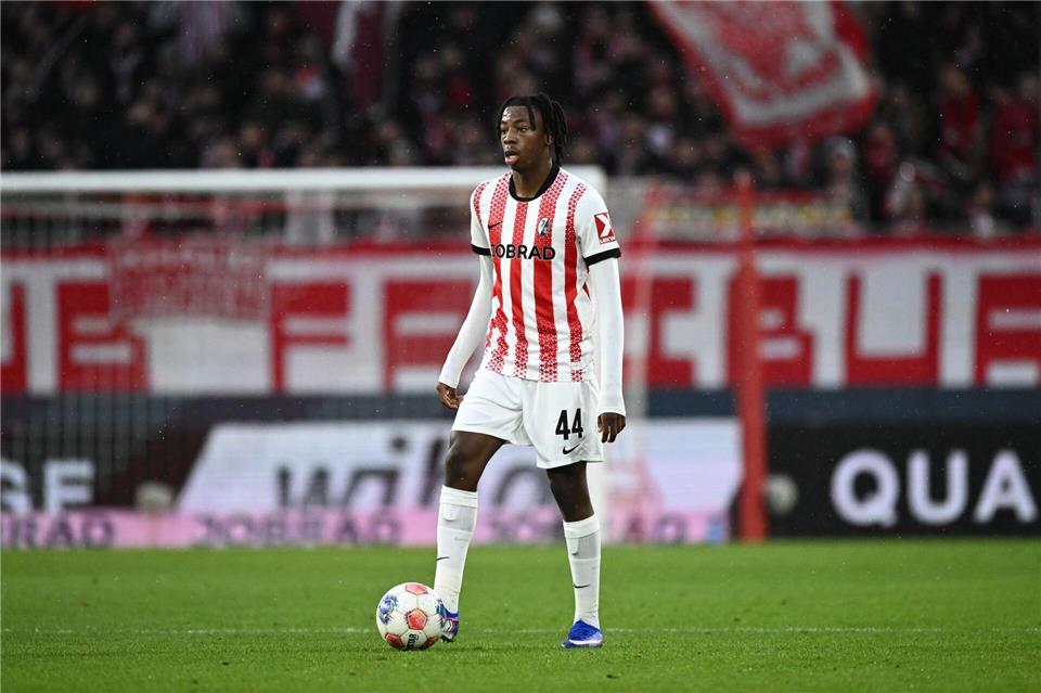 Beim SC fest eingeplant: Johan ManzambiSilas Stein/dpa