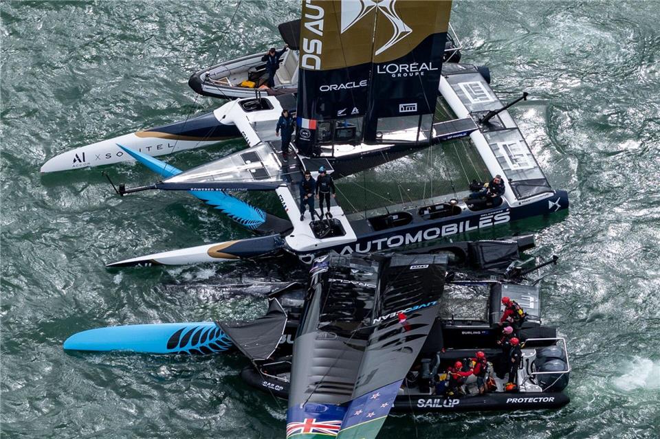 Beim SailGP in Auckland kollidierte das Team aus Neuseeland mit dem französischen Boot.Simon Bruty For SailGP/AAP/dpa