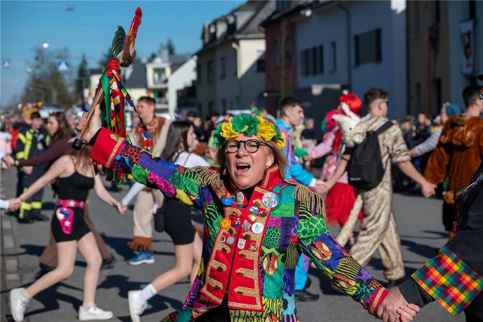 Was Narren so alles rufen Beim Schärensprung in Trier-Biewer wird „Helau“ gerufen. (Archivbild)Harald Tittel/
