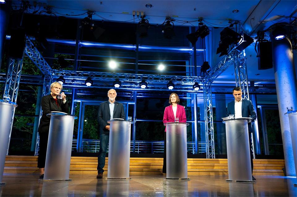 Beim Thema Bildung gehen die Vorstellungen der Parteien teilweise deutlich auseinander. Philip Dulian/dpa