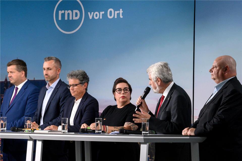 Beim Wahlforum „RND vor Ort“ bezogen die Spitzenkandidaten Stellung zu möglichen Koalitionen nach der Landtagswahl.Klaus-Dietmar Gabbert/dpa