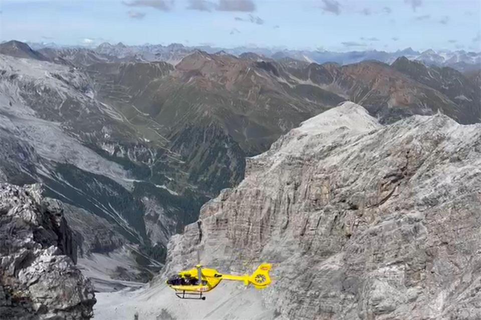 Beim Wandern in Südtirol kam ein 57 Jahre alter deutscher Urlauber ums Leben. (Archivbild)-/Bergrettung Italien/dpa