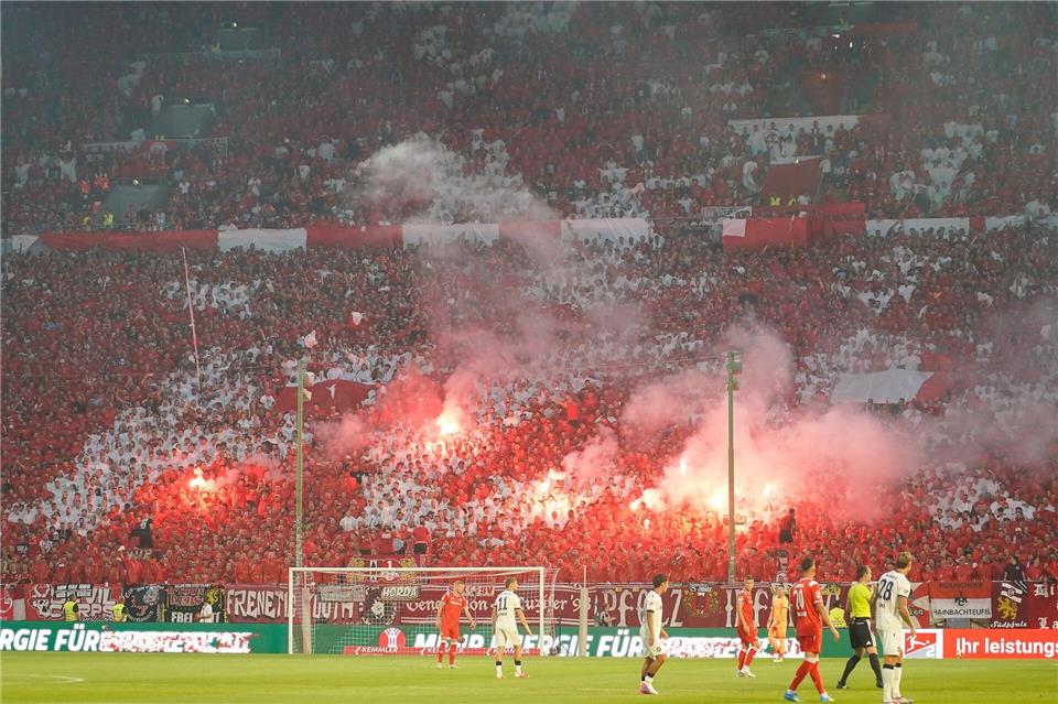 Beim ersten FCK-Heimspiel in dieser Saison war das Fritz-Walter-Stadion ausverkauft.Marc Schüler/dpa