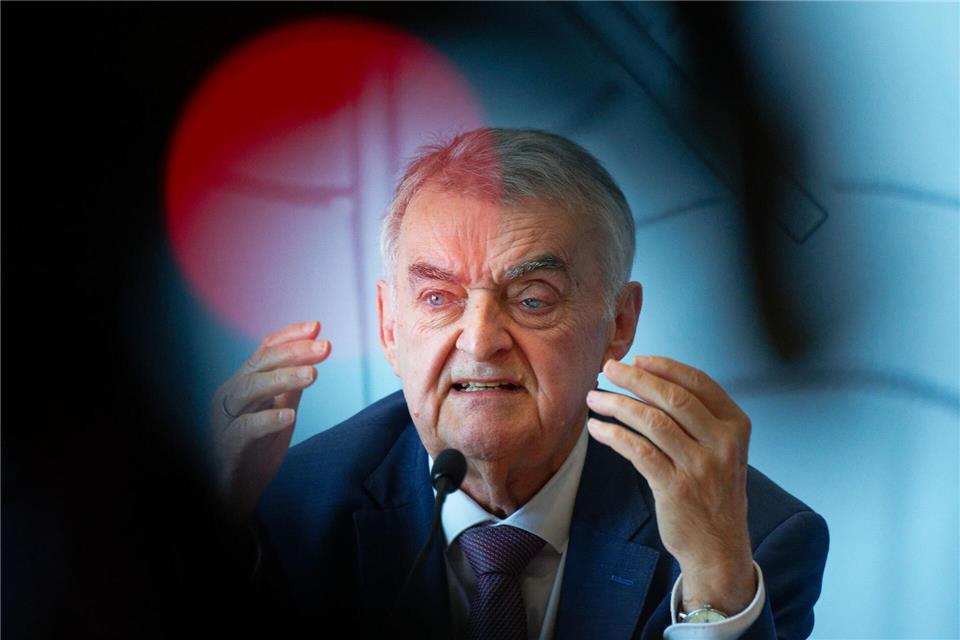 „Beim letzten Mal war Palantir alleine unterwegs. Ich vermute, dass wir dieses Mal mehr Firmen zur Auswahl haben werden“, sagte NRW-Innenminister Herbert Reul (CDU).Henning Kaiser/dpa