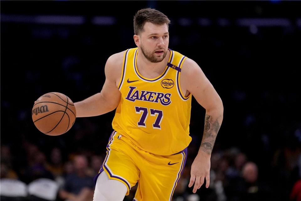 Bekommt einen neuen Boss: Lakers-Star Luka Doncic. (Archivbild)Eric Thayer/AP/dpa