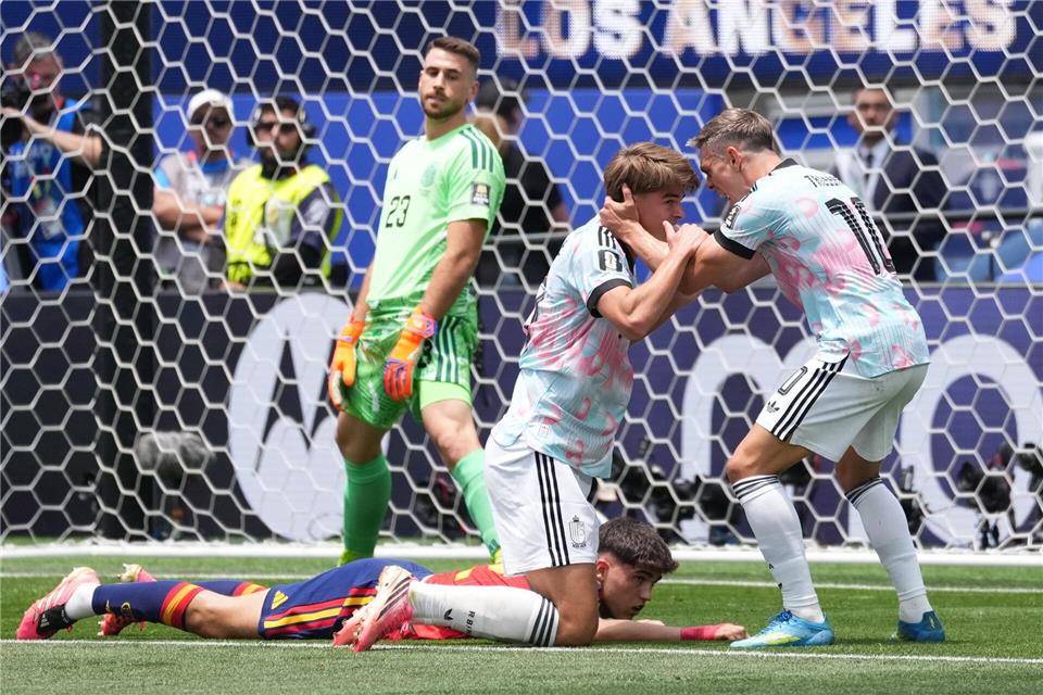 Belgien bejubelte das erste Gegentor für Spanien bei dieser WM.Jae C. Hong/AP/dpa