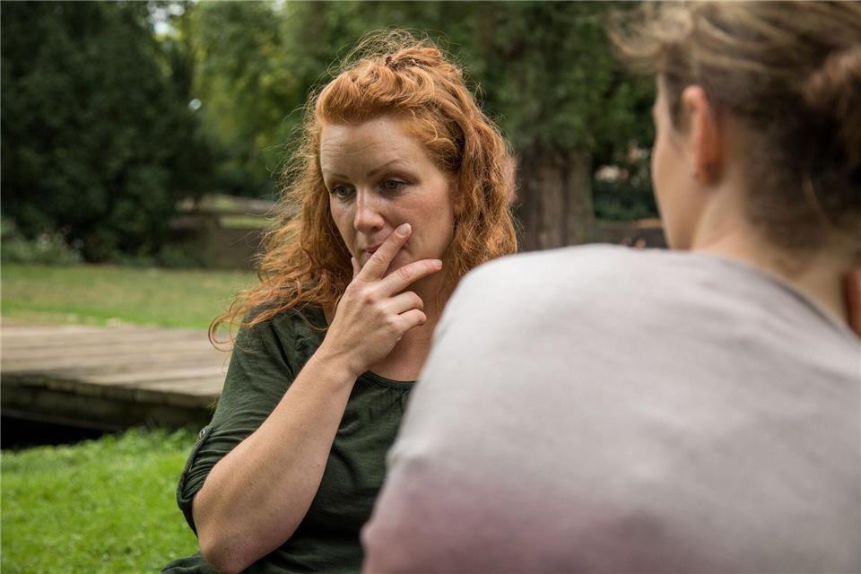 Beobachten Sie sich selbst: Rechtfertigen Sie sich selbst dann, wenn niemand eine Erklärung erwartet?picture alliance / dpa Themendienst