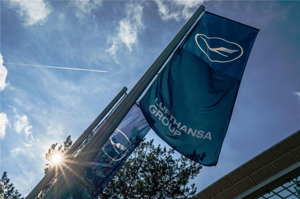 Bereits im Herbst haben die Piloten der Lufthansa in einer Urabstimmung für Streiks gestimmt. Andreas Arnold/dpa