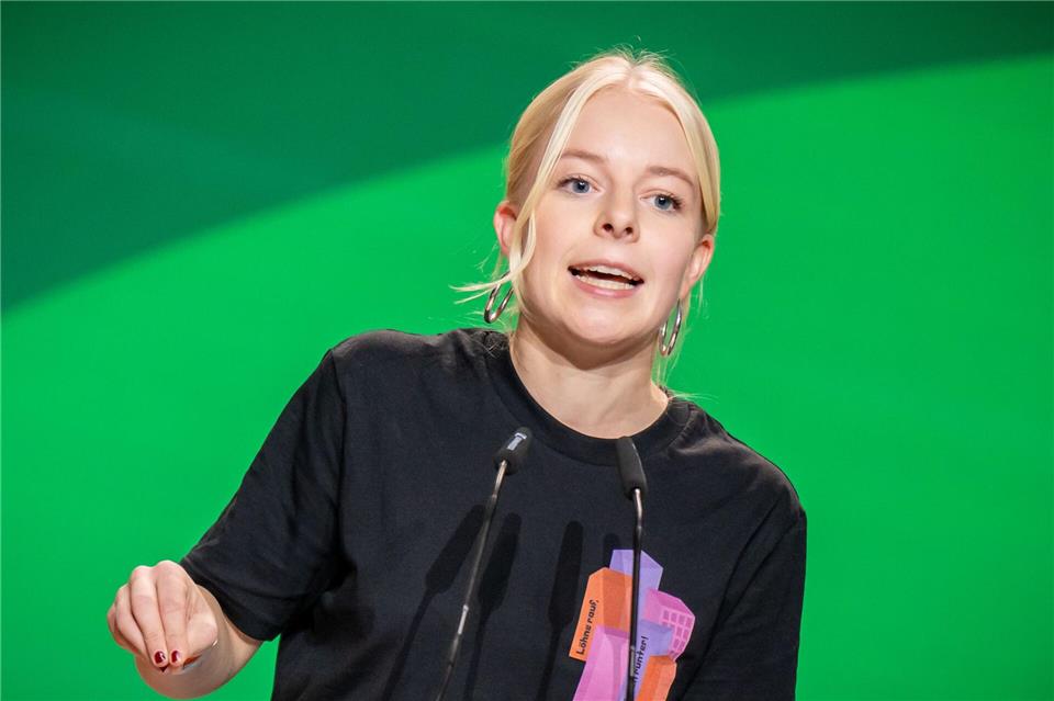 Grüne-Jugend-Chefin Nietzard beleidigt Söder Bereits in der Vergangenheit hatte Nietzard aus der eigenen Parteien Kritik für ihre Aktivitäten in den sozialen Netzwerken bekommen. (Archivbild)Michael Kappeler/dpa