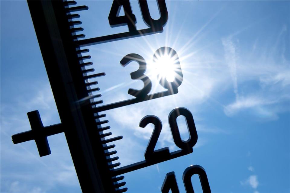 Bereits zum ersten Mai-Wochenende klettern die Temperaturen in Deutschland weit über 20 Grad. (Symbolbild)Sven Hoppe/dpa