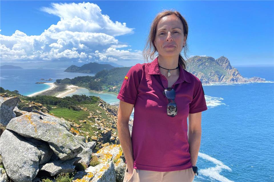 Berichtet von einem einzigartigen Unterwasserparadies: Nationalparkführerin Katia Sanz.Manuel Meyer/dpa-tmn
