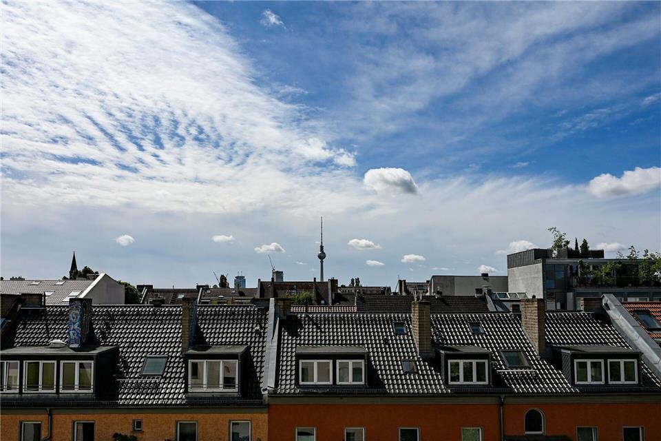 Berlins Bewohner sind im Bundesvergleich eher unzufriedener. (Symbolbild)Jens Kalaene/dpa