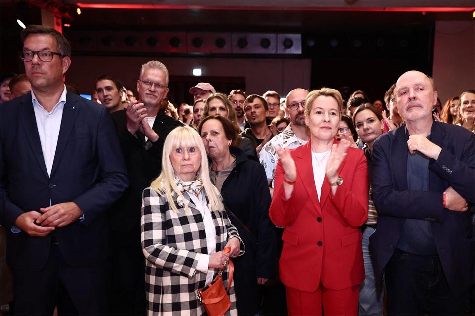 Berlins Innensenatorin Spranger sieht Fehler bei der eigenen Partei. Christoph Soeder/dpa