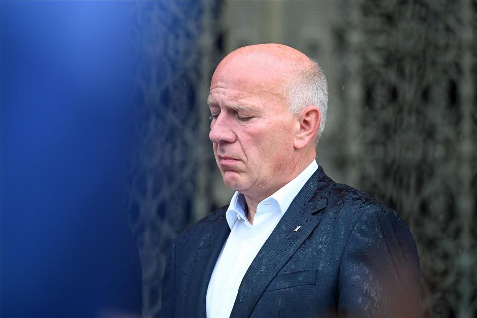 Berlins Regierendem Bürgermeister Kai Wegner (CDU) übt leise Kritik am früheren Umgang der Justiz mit dem Terrorverdächtigen Abdul B. Elisa Schu/dpa