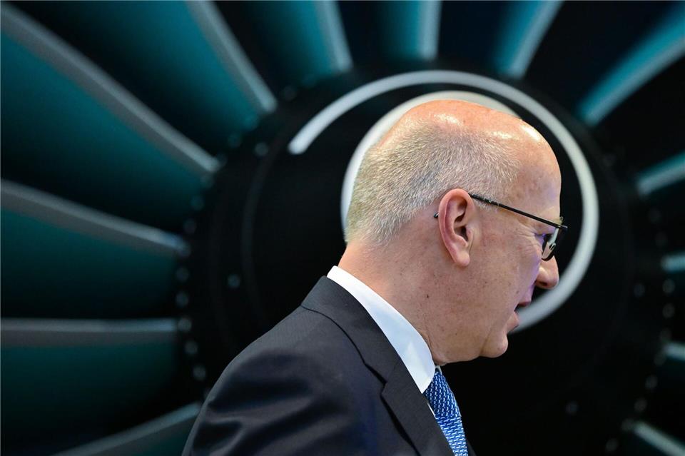 Berlins Regierender Bürgermeister Kai Wegner (CDU) verspricht sich einiges von der Kooperation mit  Israel Aerospace Industries. Sebastian Christoph Gollnow/dpa