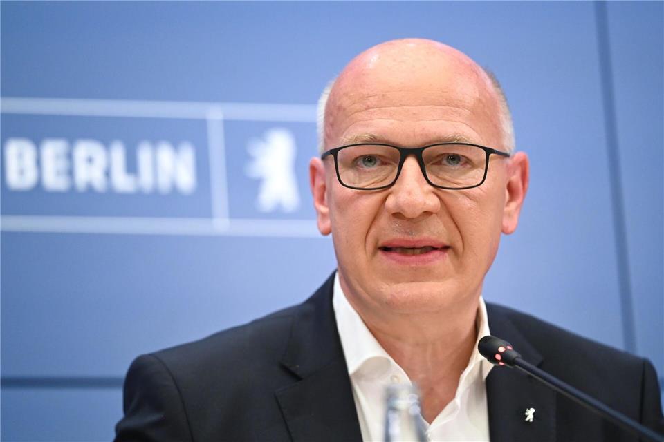 Berlins Regierender Bürgermeister Kai Wegner (CDU) steht weiter in der Kritik. Elisa Schu/dpa