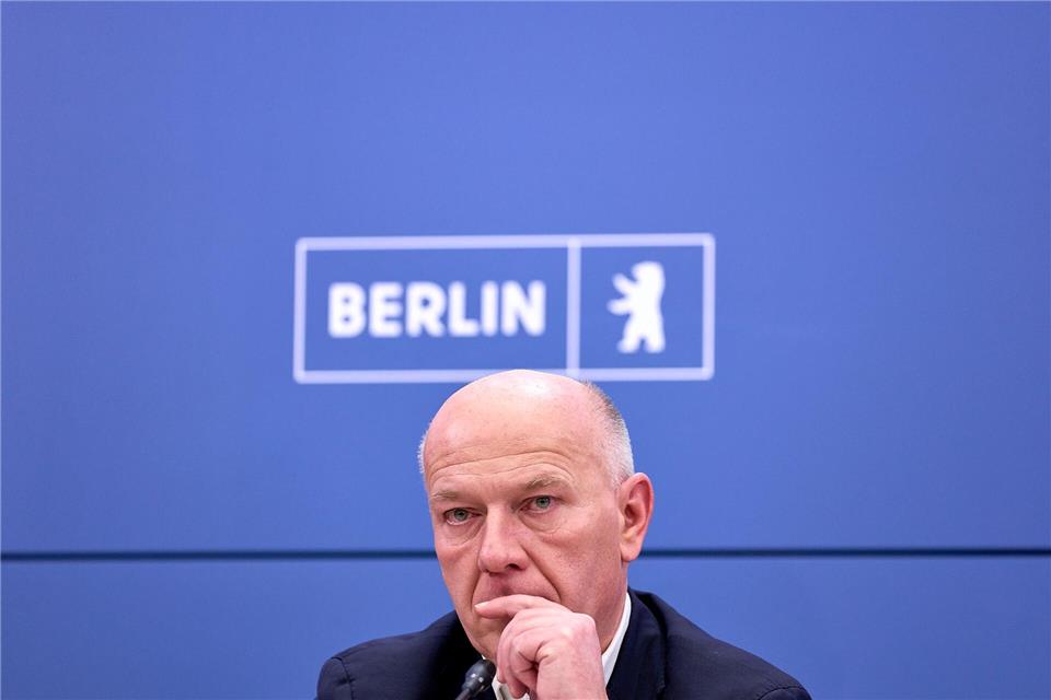 Berlins Regierender Bürgermeister Kai Wegner (CDU) steht weiter in der Kritik. (Archivbild)Michael Ukas/dpa