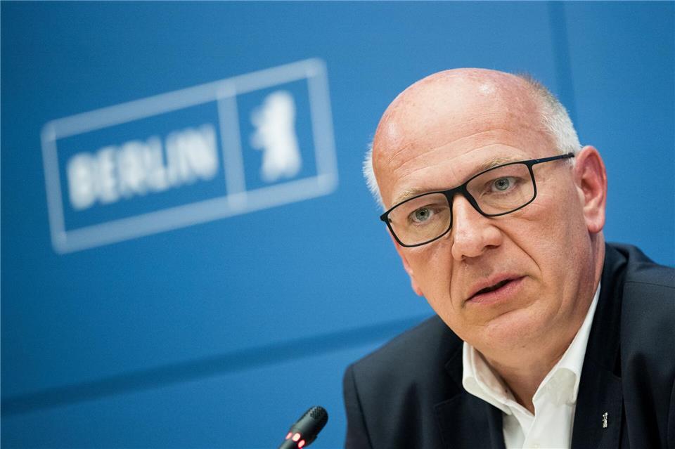 Berlins Regierender Bürgermeister plädiert für einen Gedenkort für die Opfer des Terroranschlags vom vergangenen Samstag. Sebastian Gollnow/dpa