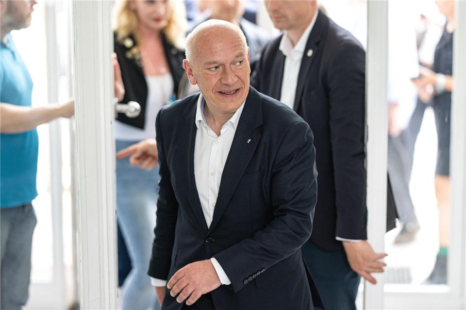 Berlins Regierender Bürgermeister und CDU-Chef Kai Wegner tritt nicht als Spitzenkandidat seiner Partei bei der Wahl zum Abgeordnetenhaus am 20. September an.Fabian Sommer/dpa