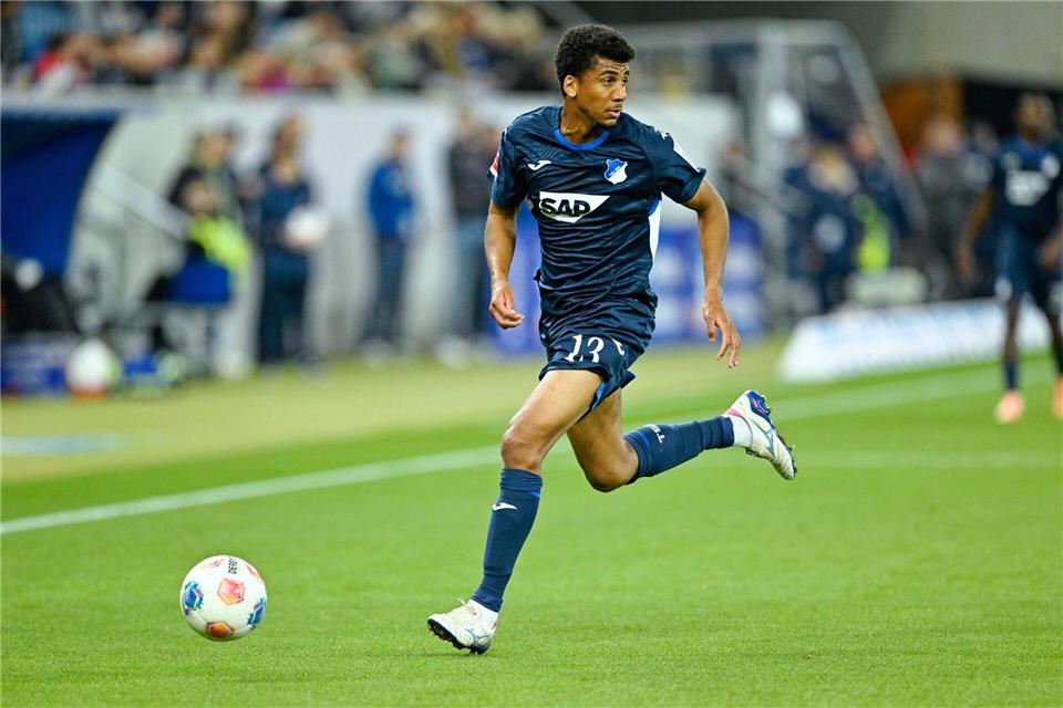 Top-Dribbler El Mala schießt Köln auf Champions-League-Platz Bernardo machte sein 100. Bundesliga-Spiel für Hoffenheim.Uwe Anspach/dpa