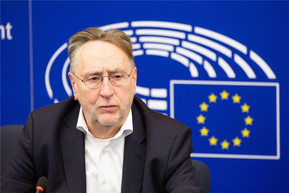 Bernd Lange hält nichts von den neuesten Zollankündigungen von Donald Trump. (Archivbild)Philipp von Ditfurth/dpa