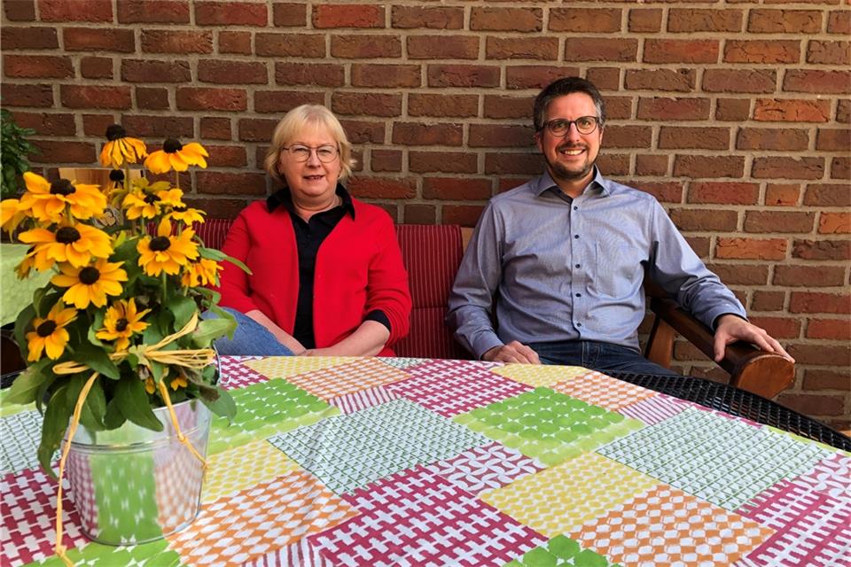 Berta Hendriks und Markus Gesing von der CDU freuen sich, wenn Heidener Bürger sich einbringen