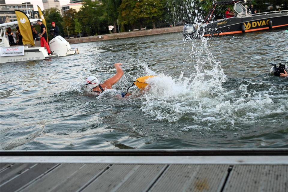 Besonders gefreut habe sich Pohl über den großen Zuspruch zum Start in Frankfurt. (Archivbild)Jennifer Brückner/dpa