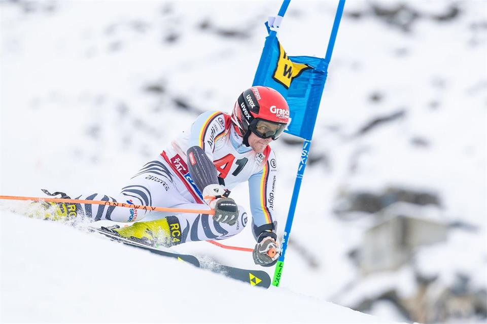 Bester Deutscher im Riesenslalom der Männer: Fabian Gratz.Expa/ Johann Groder/APA/dpa