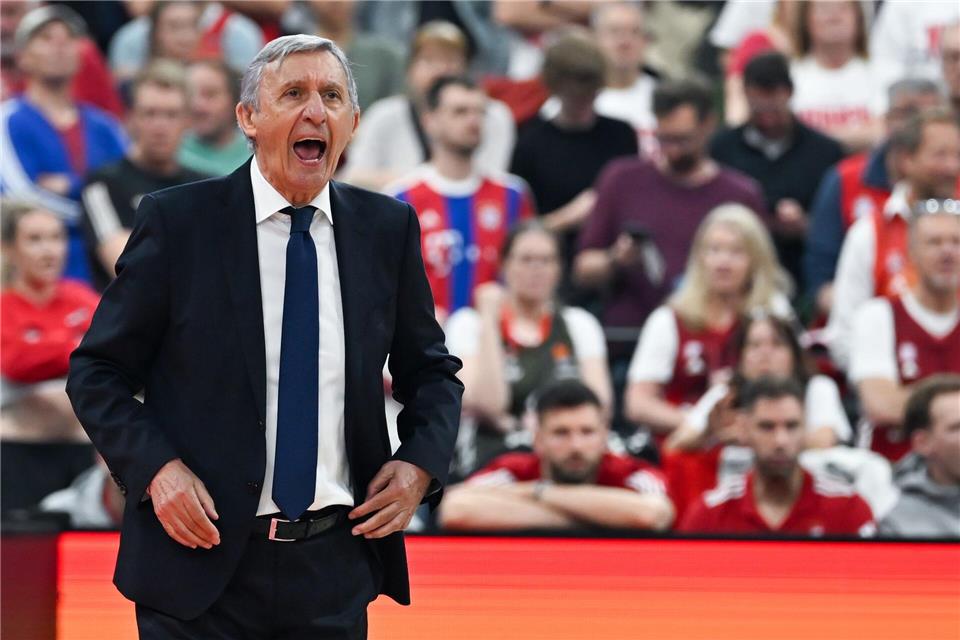 Bestreitet seine letzten Partien als Coach: Altmeister Svetislav Pesic. Sven Hoppe/dpa