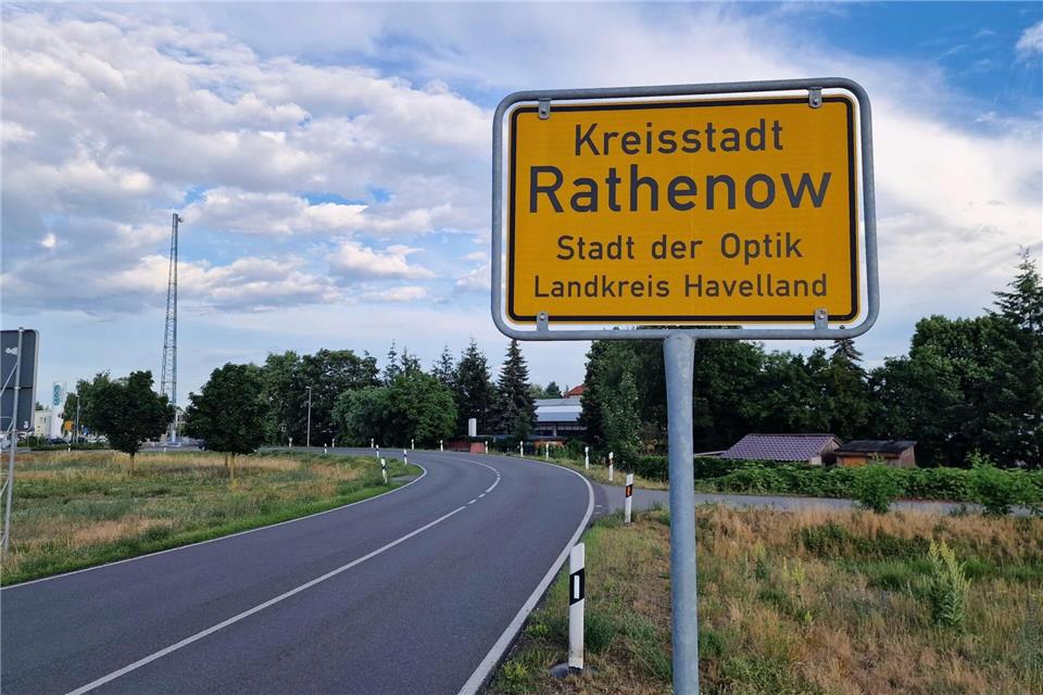 Bestürzung im Havelland: Wegen des Vorwurfs des sexuellen Missbrauchs an einer Klinik in Rathenow sitzt ein Kinderarzt in Untersuchungshaft. (Symbolbild)Cevin Dettlaff/dpa