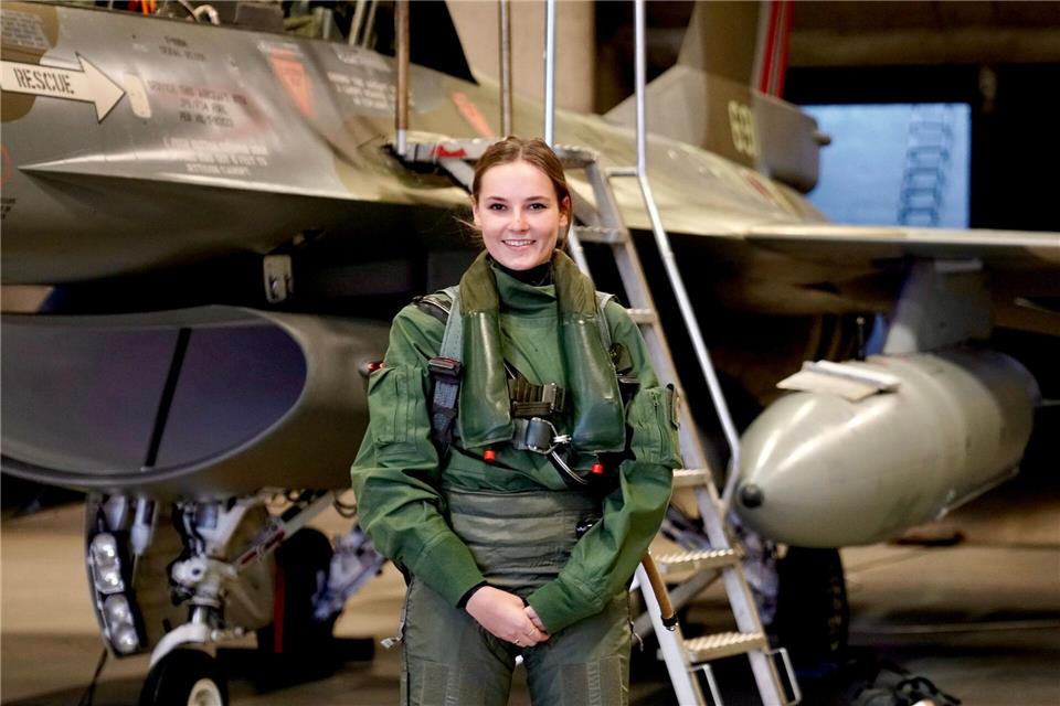 Besuchte schon als 17-Jährige die Luftwaffe und flog im Kampfjet mit: Norwegens Erbprinzessin Ingrid Alexandra. (Archivbild)Simen Løvberg Sund/The Royal Court of Norway/dpa