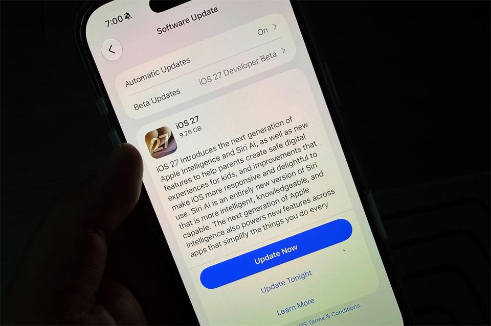 Beta-Version von iOS27: Ab dem 14. September soll das finale Update verfügbar sein.Andrej Sokolow/dpa-tmn