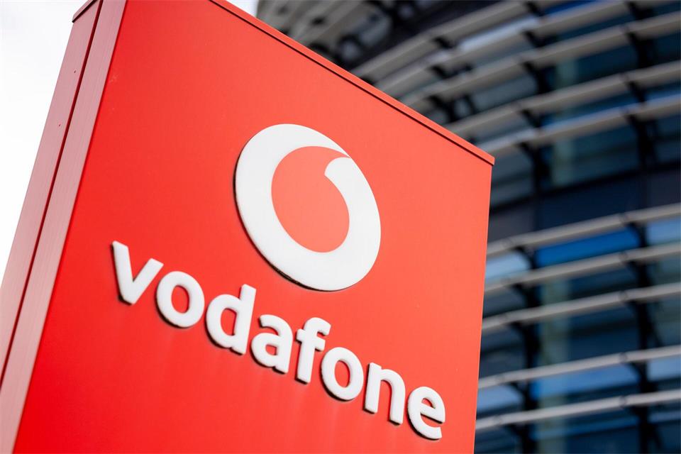 Betroffene können sich der Sammelklage nach wie vor anschließen - selbst wenn sie aktuell keinen Vertrag mehr bei Vodafone haben.picture alliance/dpa