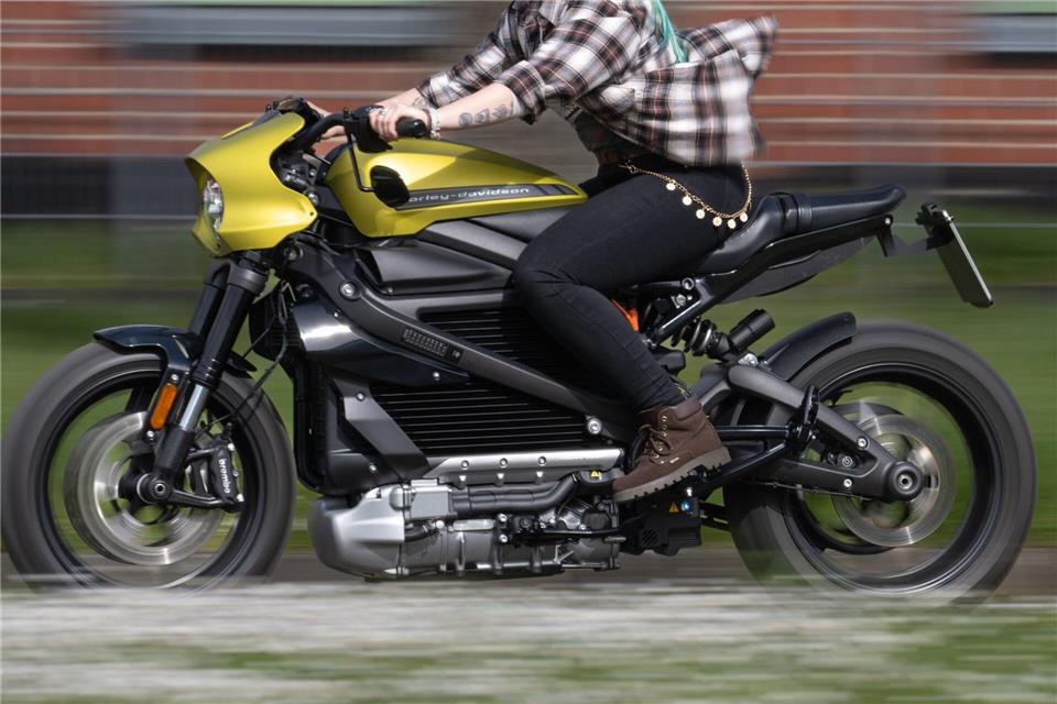 Bikes unter Strom: Elektrische Motorräder wie diese Harley-Davidson surren auf den Markt, aber worauf sollten Interessierte achten?Boris Roessler/dpa/dpa-tmn