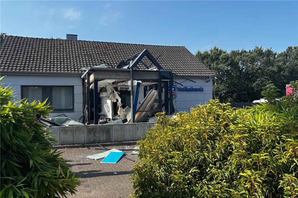 Bank in Rhedebrügge gesprengt