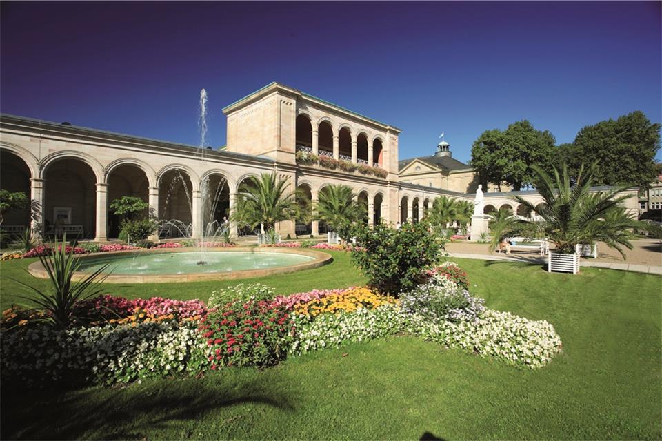 Bad Kissingen an der malerischen fränkischen Saale 