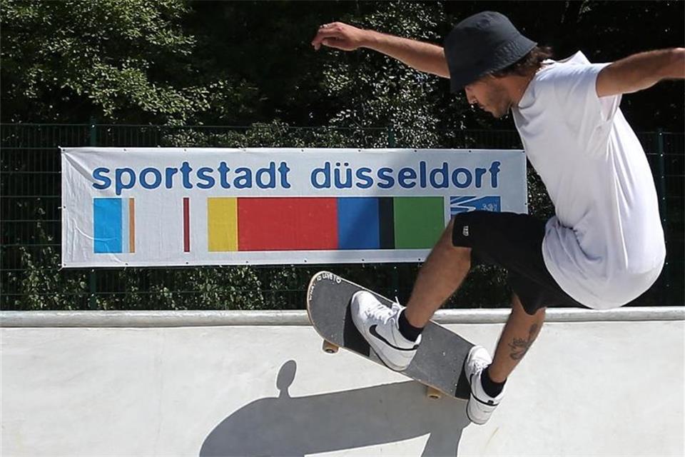 Deutschlands größter Skatepark öffnet in Düsseldorf 
